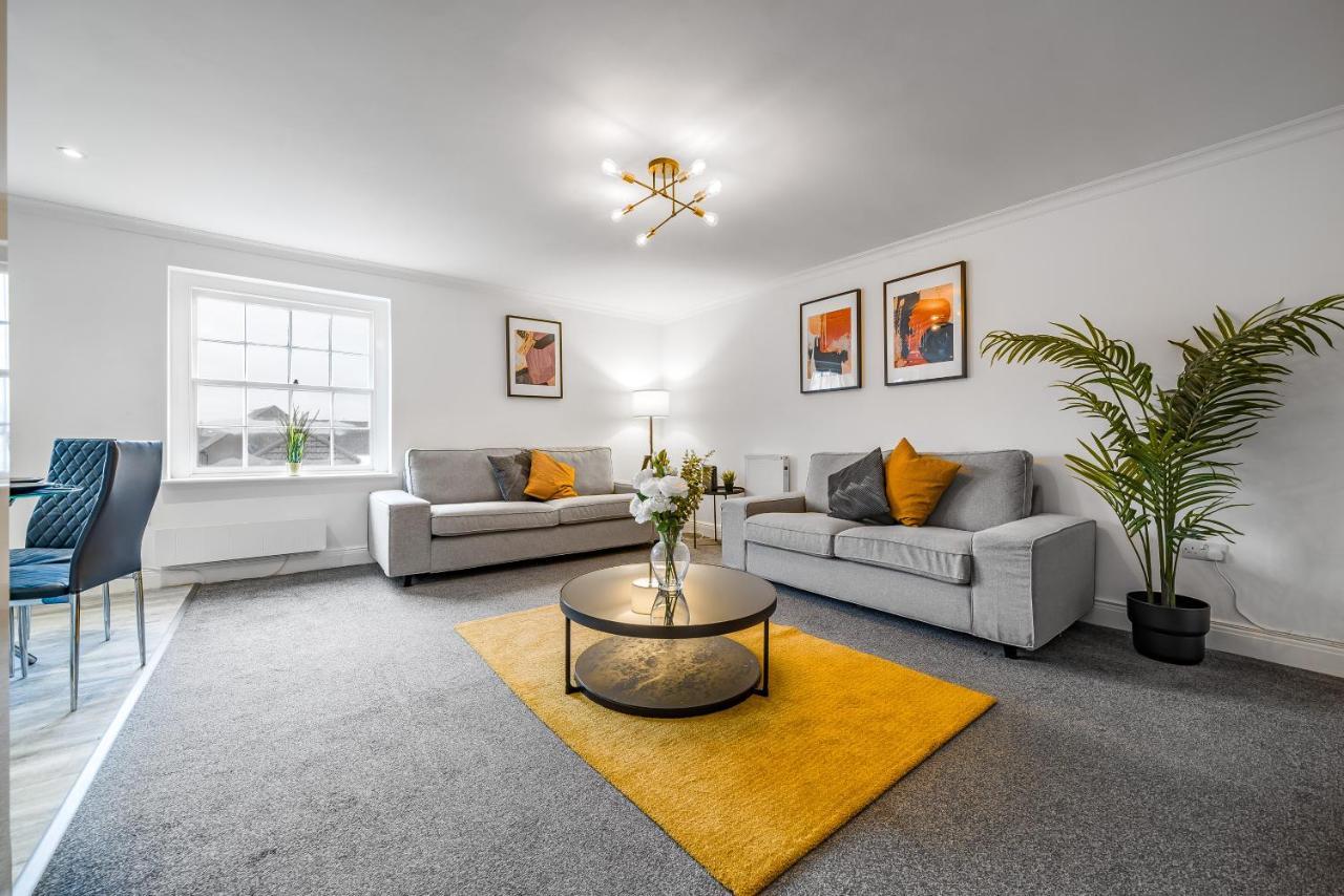 רדינג Modern, City Centre -2 Bedroom Apartments מראה חיצוני תמונה