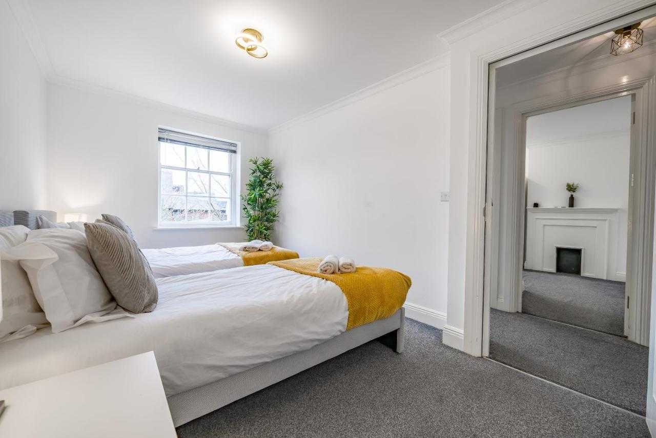 רדינג Modern, City Centre -2 Bedroom Apartments מראה חיצוני תמונה