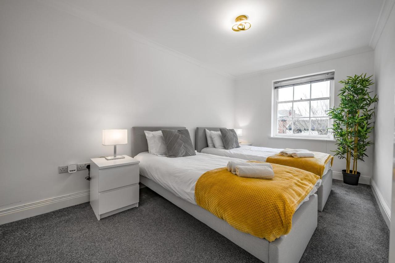 רדינג Modern, City Centre -2 Bedroom Apartments מראה חיצוני תמונה